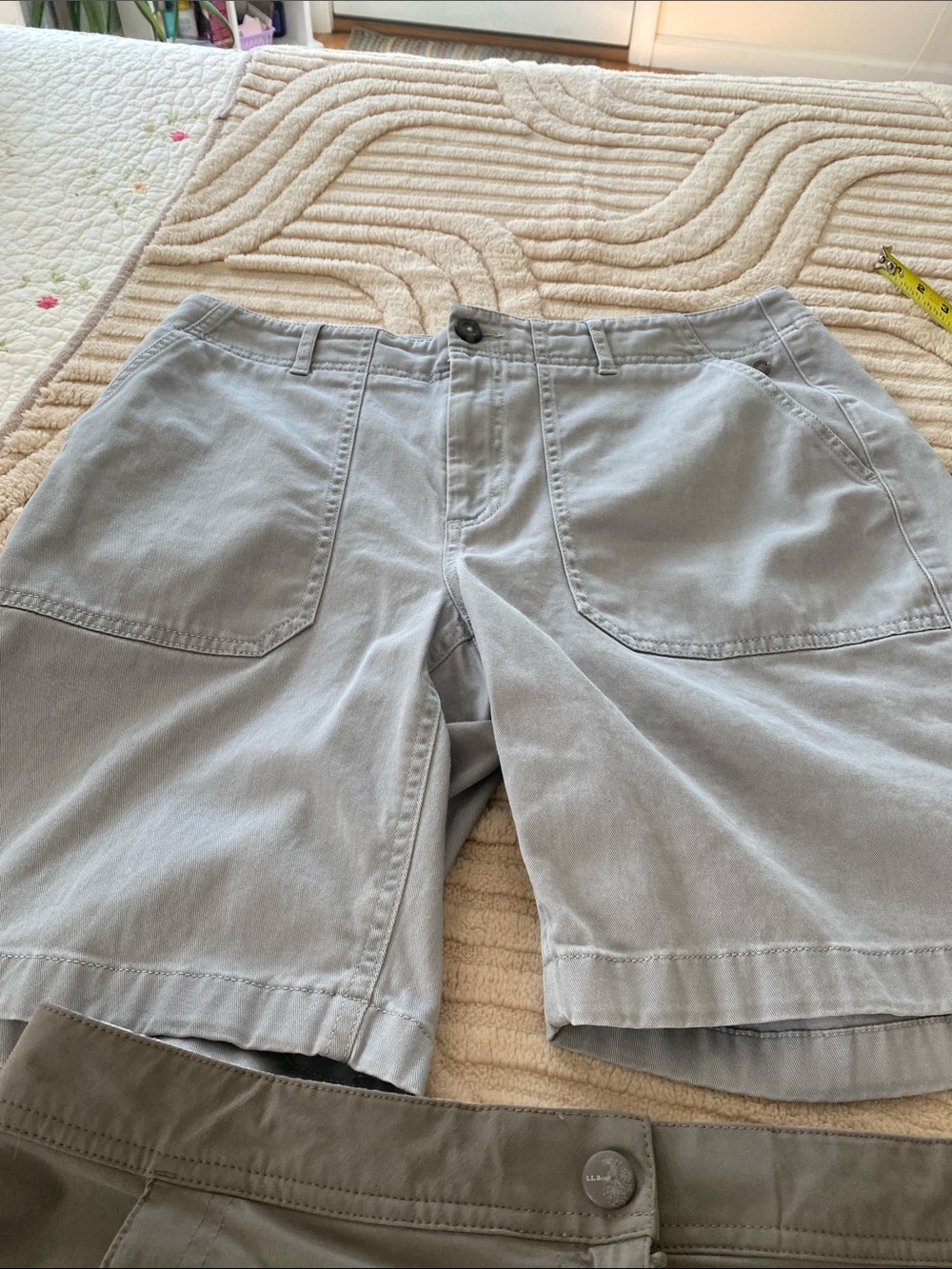 L.L. Bean bundle Olive Green Women's Skort with Zip Pocket and shorts size 10 - Picture 3 of 16